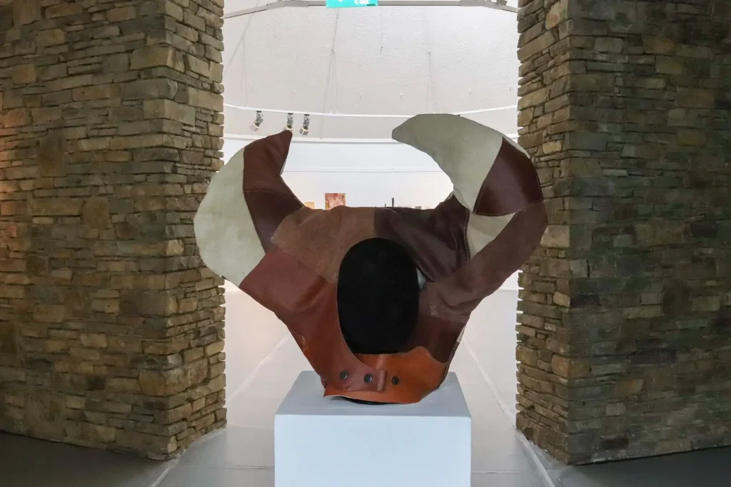 ***Photo of an art piece in the shape of a bulls head